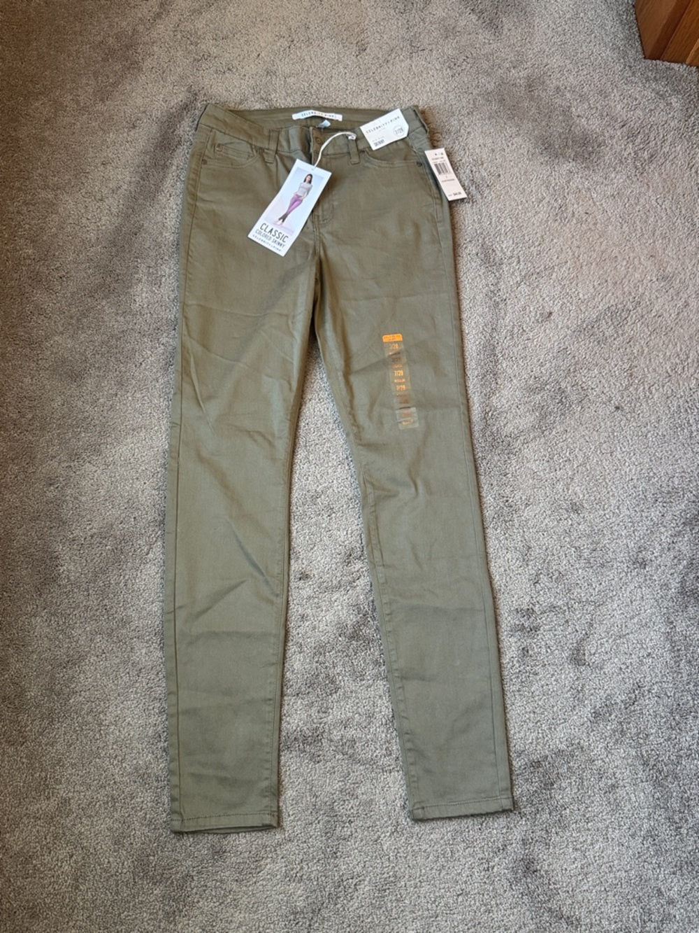 Celebrity Pink Green Mid Rise Skinny Pants SIZE 7/28